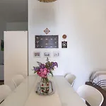 Paradise Corner By Interhome דירה Latte
