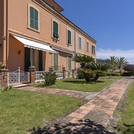 Paradise Corner By Interhome *