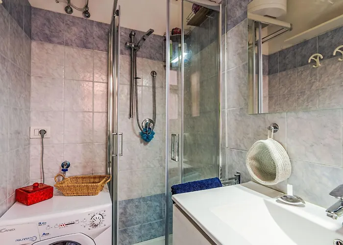 Apartamento Paradise Corner By Interhome Latte