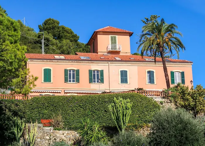 Paradise Corner By Interhome Latte